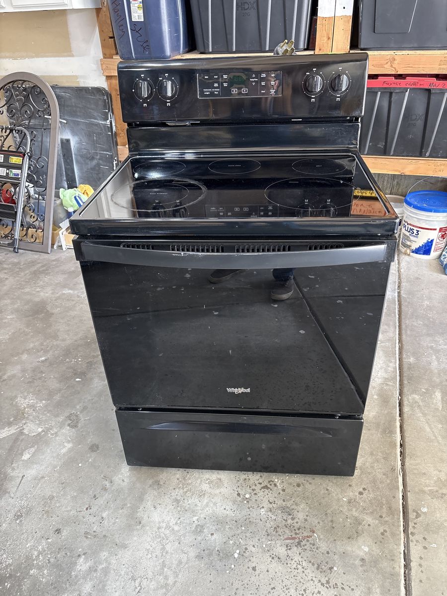 Black whirlpool range