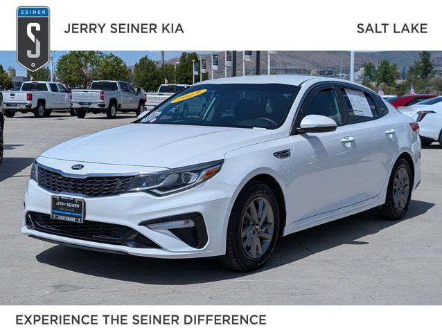 2022 Kia Carnival LX