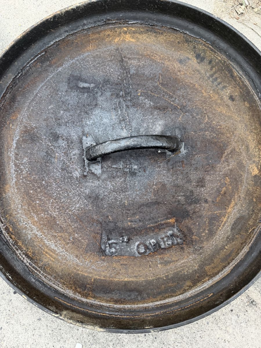 MACA 15” Deep Camp Dutch Oven USA