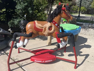 Rocking horse Radio Flyer