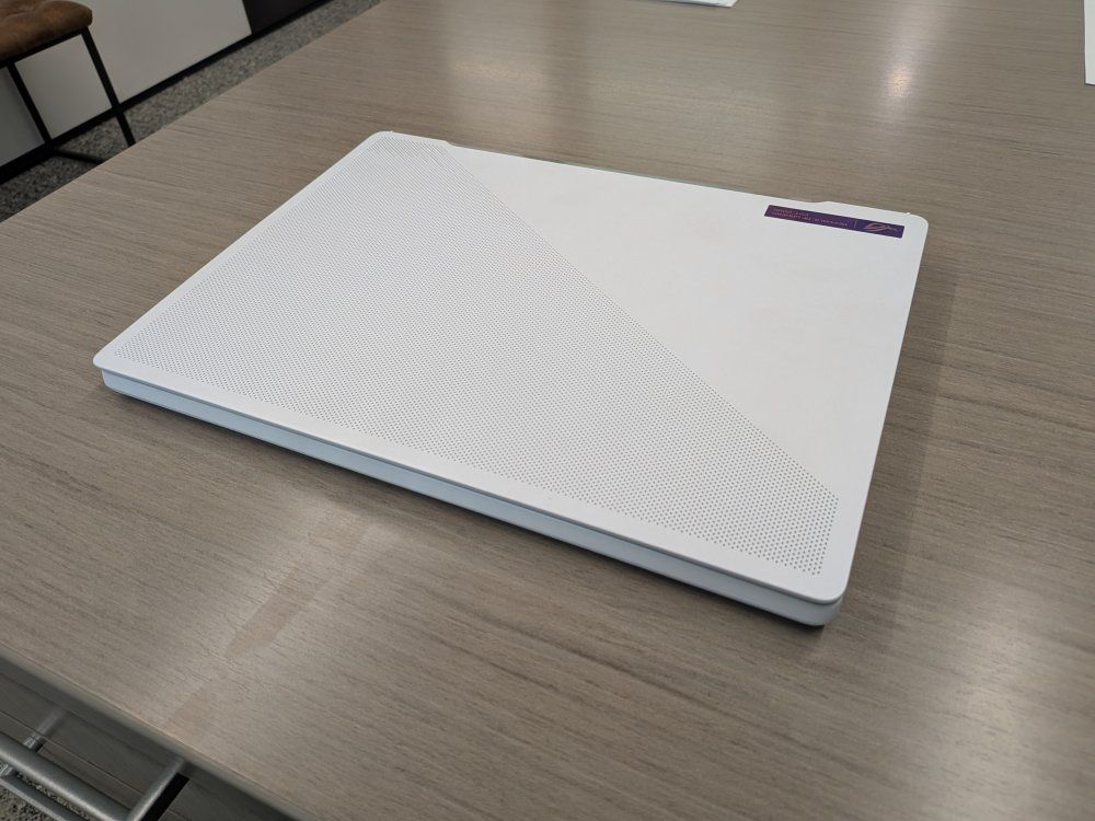 Asus ROG Zephyrus G14 Gaming Laptop