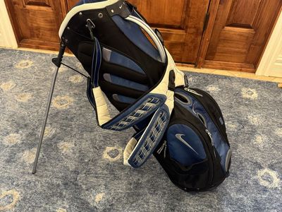 NIKE golf bag