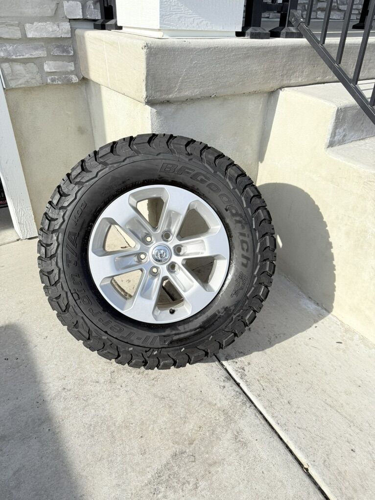 Dodge Ram 1500 Rims and Tires 285/70R18 Bfg Ko3