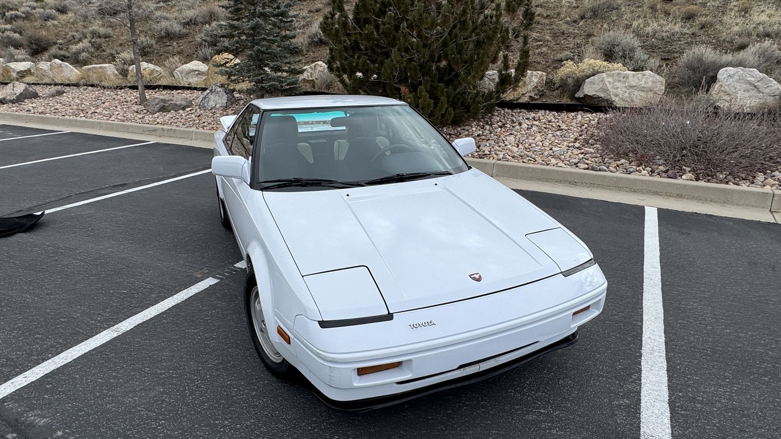 1986 Toyota MR2 Base