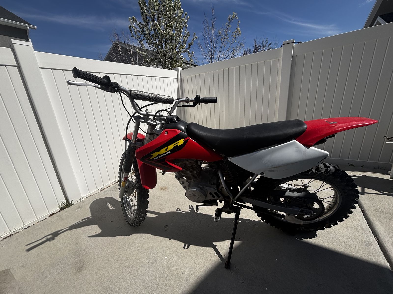 2002 honda xr100r