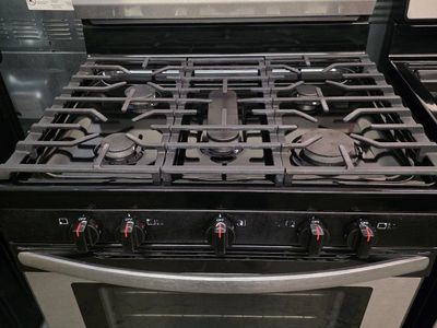 Frigidaire gas range