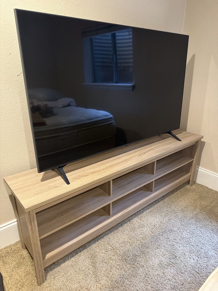 Light Oak Wood Grain TV Stand Console with Open Shelves