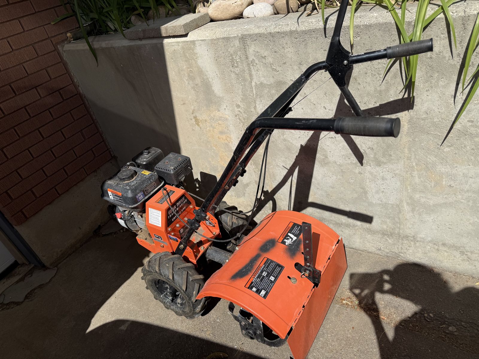 Powermate Rototiller