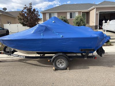 2009 Crestliner Super Hawk 1700
