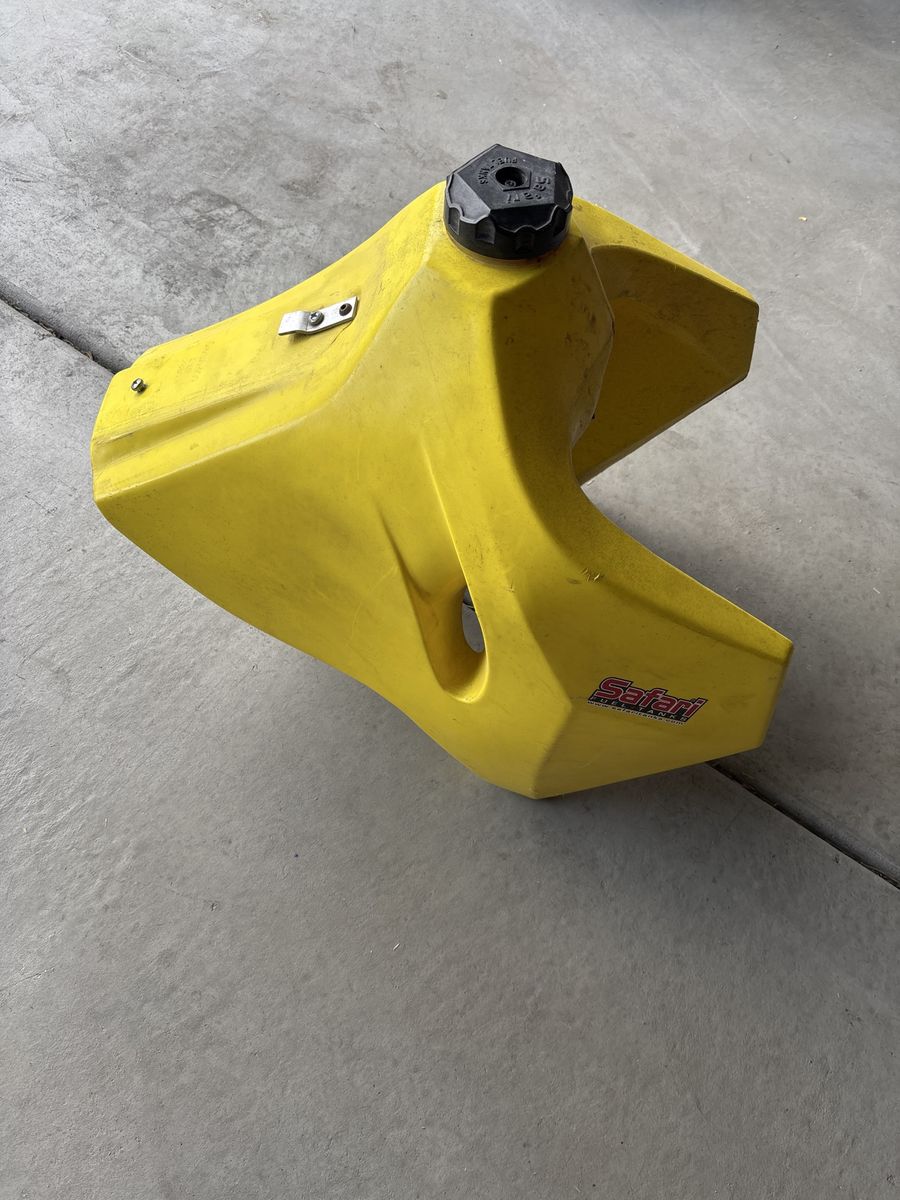 Safari 4.5 Gal Trail Tank - Suzuki DRZ400E/KLX400 (2000-2022)