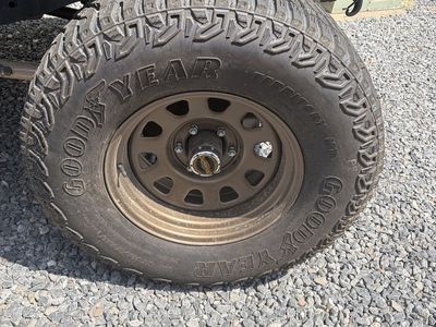 35” Tires and Rims