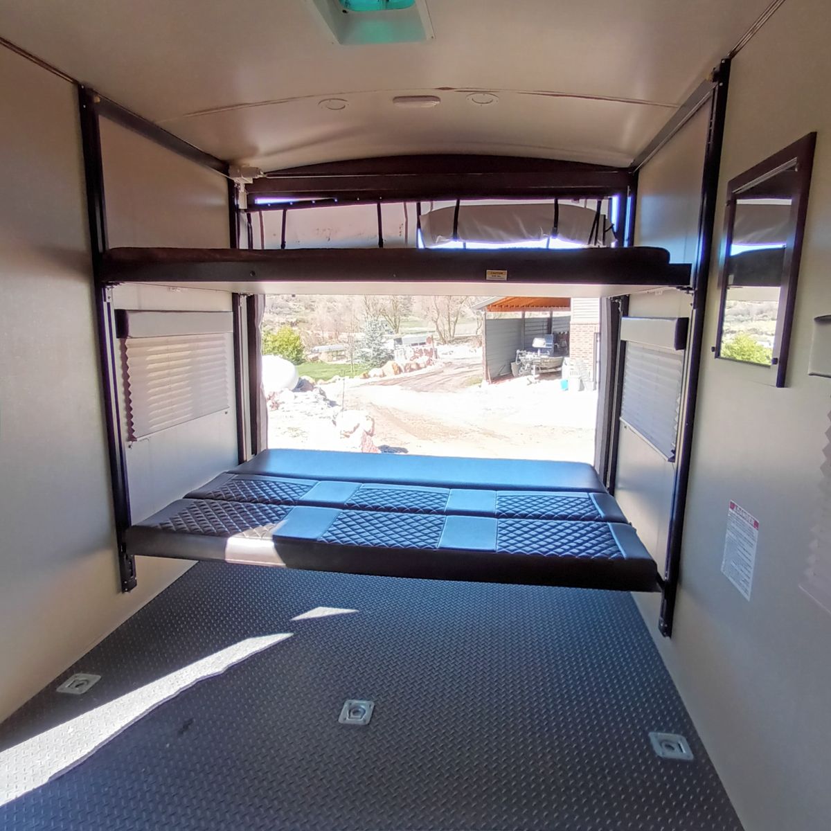 Main image 39