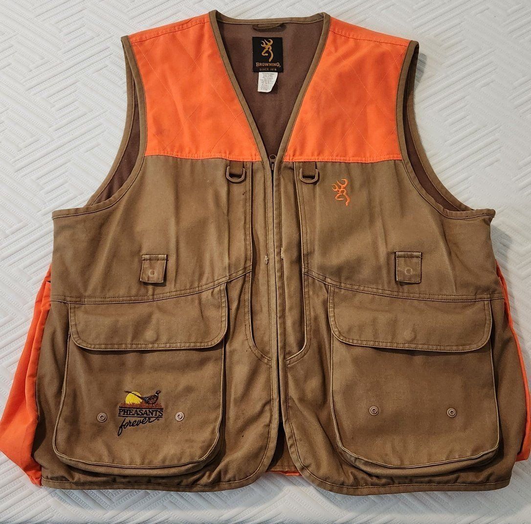 Browning Upland Hunting Vest Buckmark