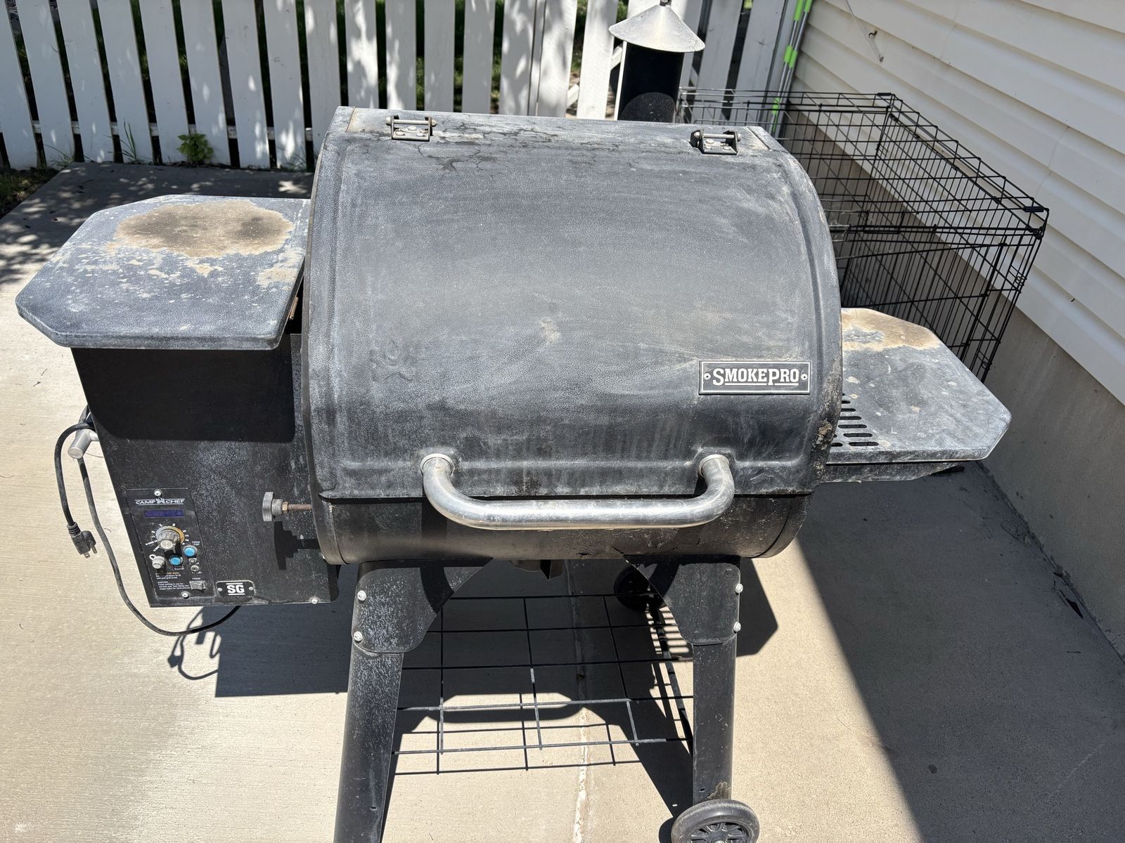 Camp Chef SmokePro SG Pellet Grill and Smoker