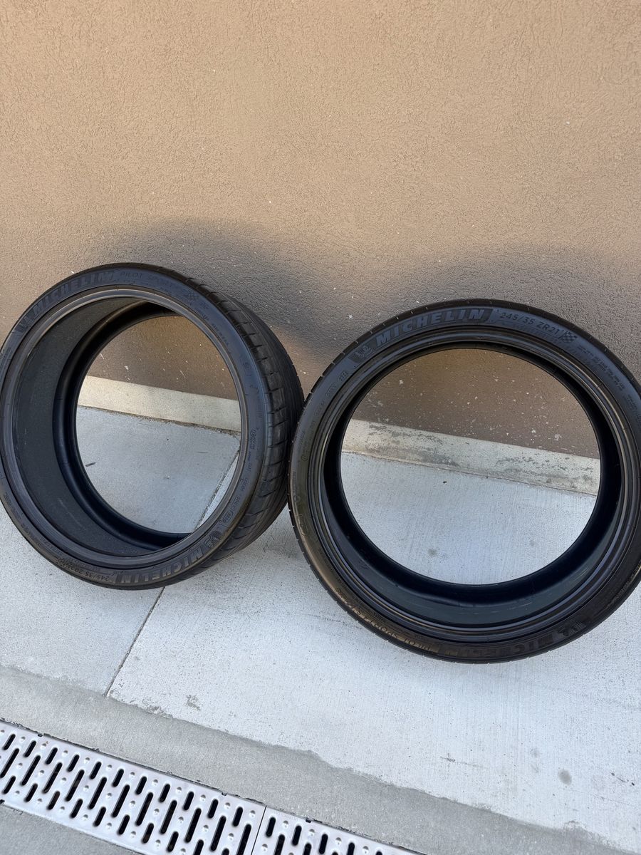 2 Tires Michelin Pilot Sport 4S 245/35r21 245/35/21 