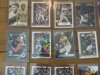 Baseball Lot 32 Cards Kurtz RC / Skenes RC + More!