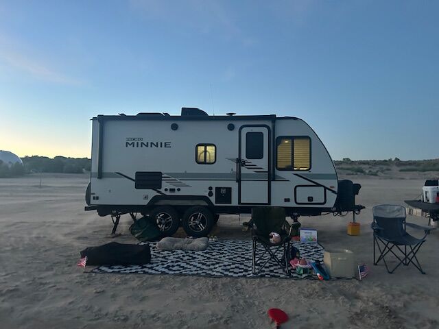 2022 Winnebago Micro Minnie 2100BH