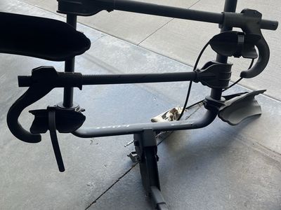 Küat Hitch Bike Rack for two bicycles