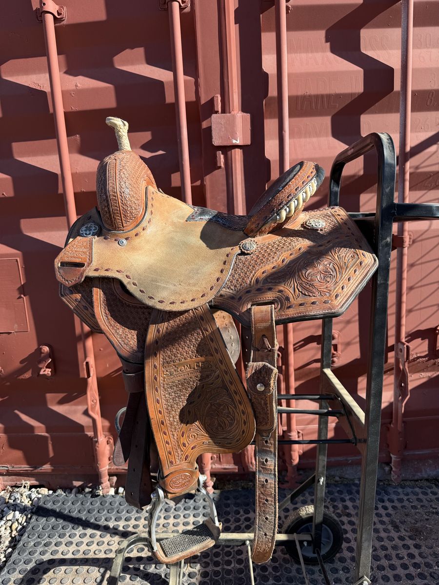 13.5 Marlene McRae Special Effx Barrel Saddle