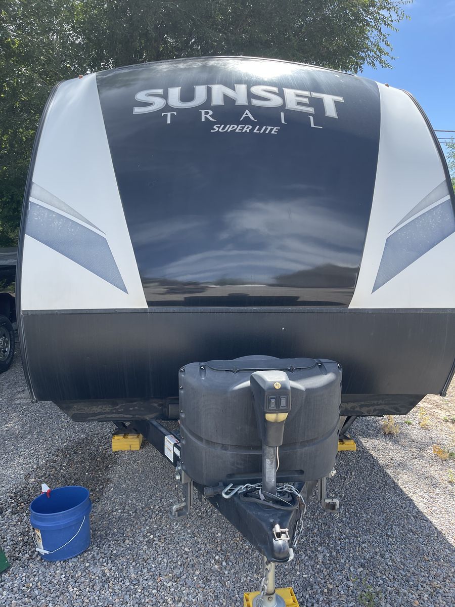 2018 crossroads Sunset Super Lite 222RB