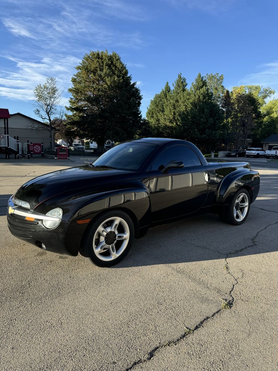 2005 Chevrolet SSR LS