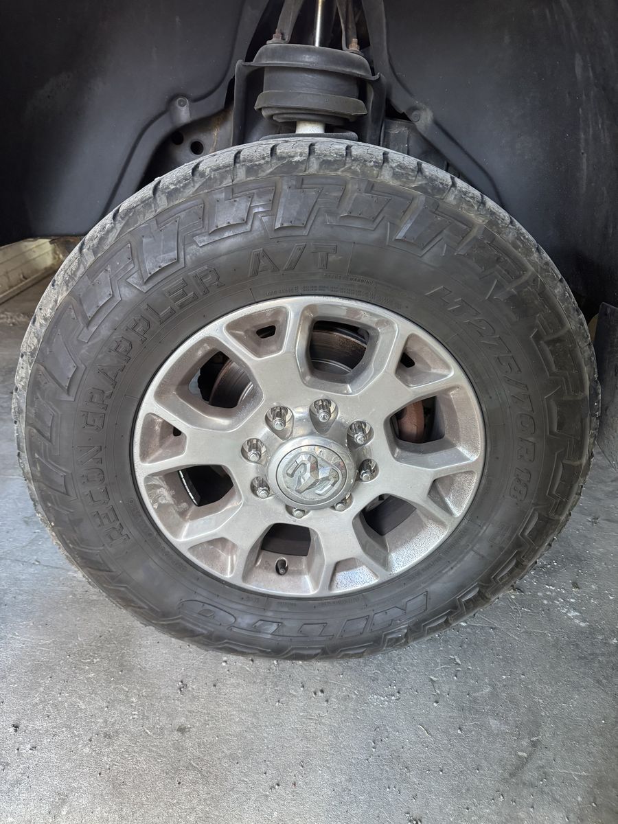5th Gen Laramie Wheels And Tires 8x6.5