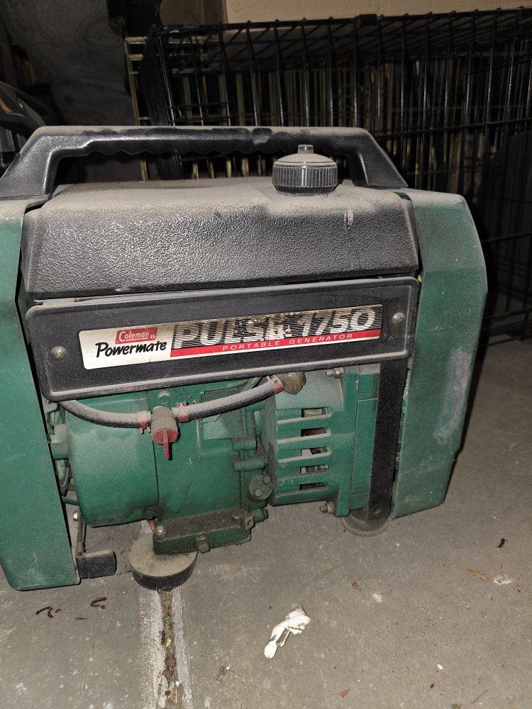 Coleman Powermate Pulse 1750 Portable Generator - 1750W, Gas Powered