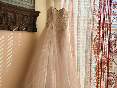 White gown dress