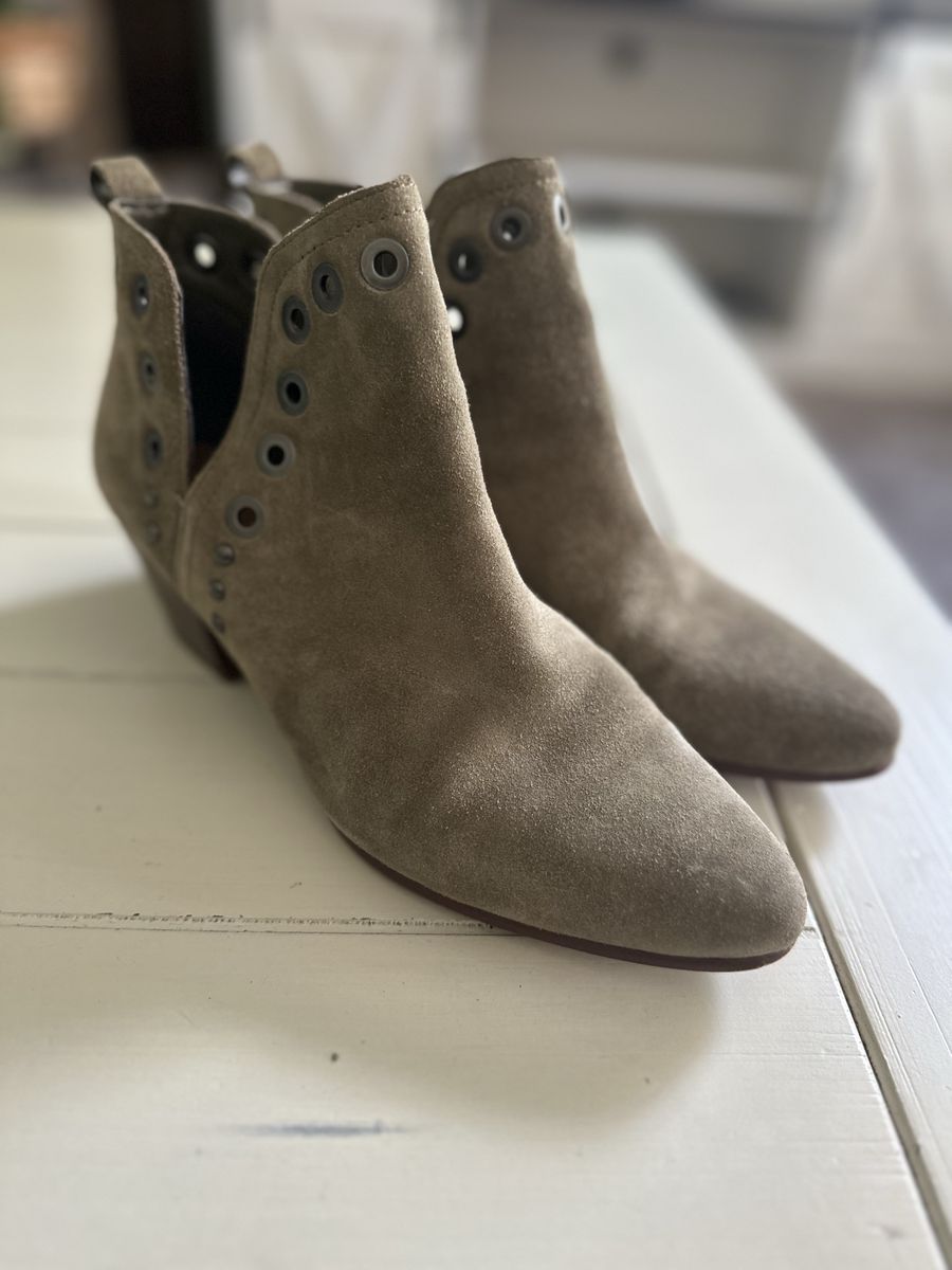Sam Edelman Olive Green Suede Ankle Boots Women's Size 8 Studded Cut-Out Booties