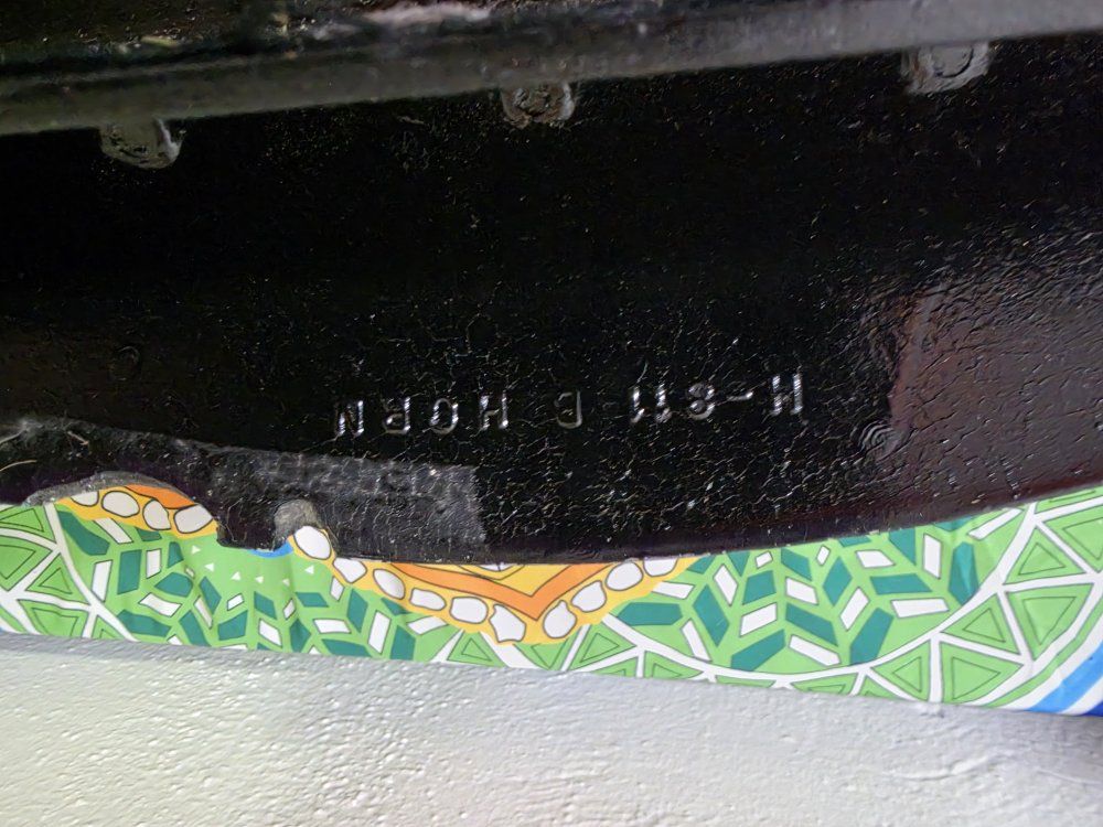 Main image 7