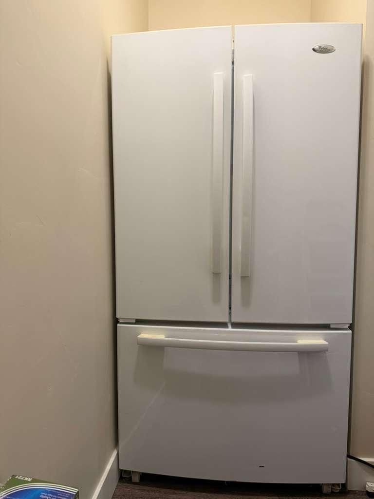 Whirlpool White French Door Refrigerator with Bottom Freezer - Clean & Spacious