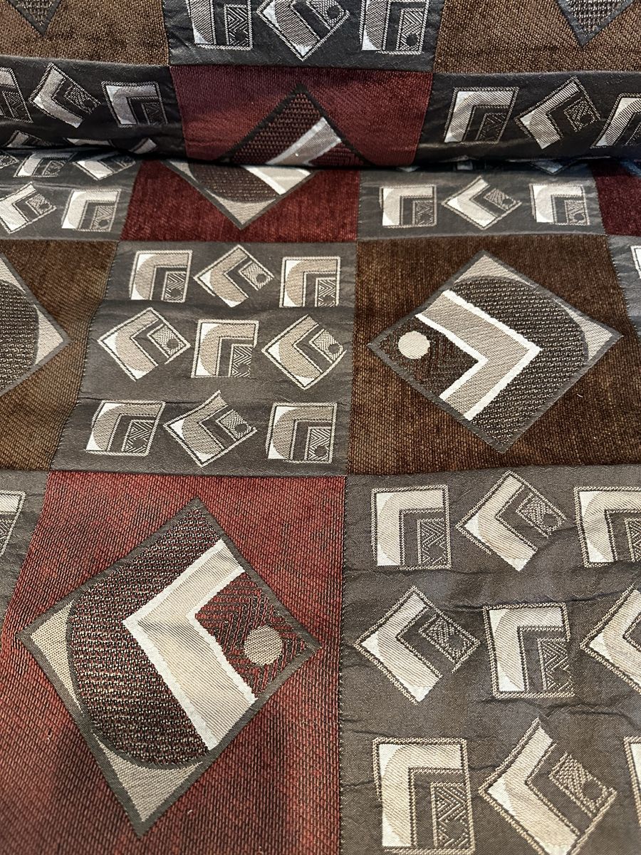 Main image 3
