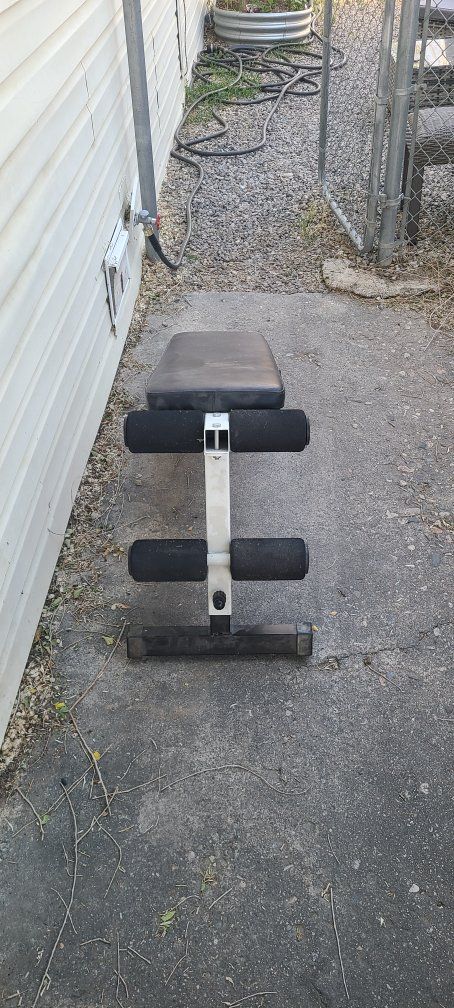 Decline Weight Bench - Ideal for Home Gym Workouts