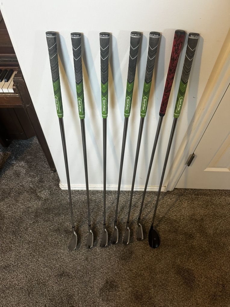 Acer XV Same Length Iron Set Left Handed