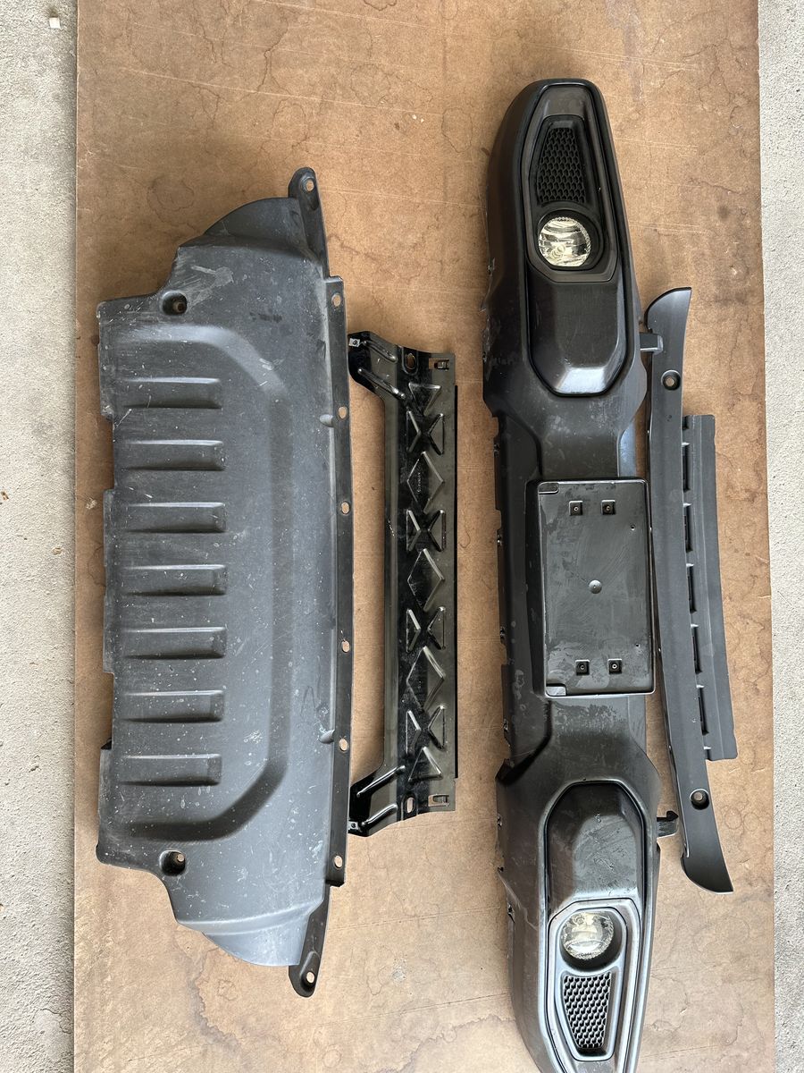 Jeep JL OEM front bumper