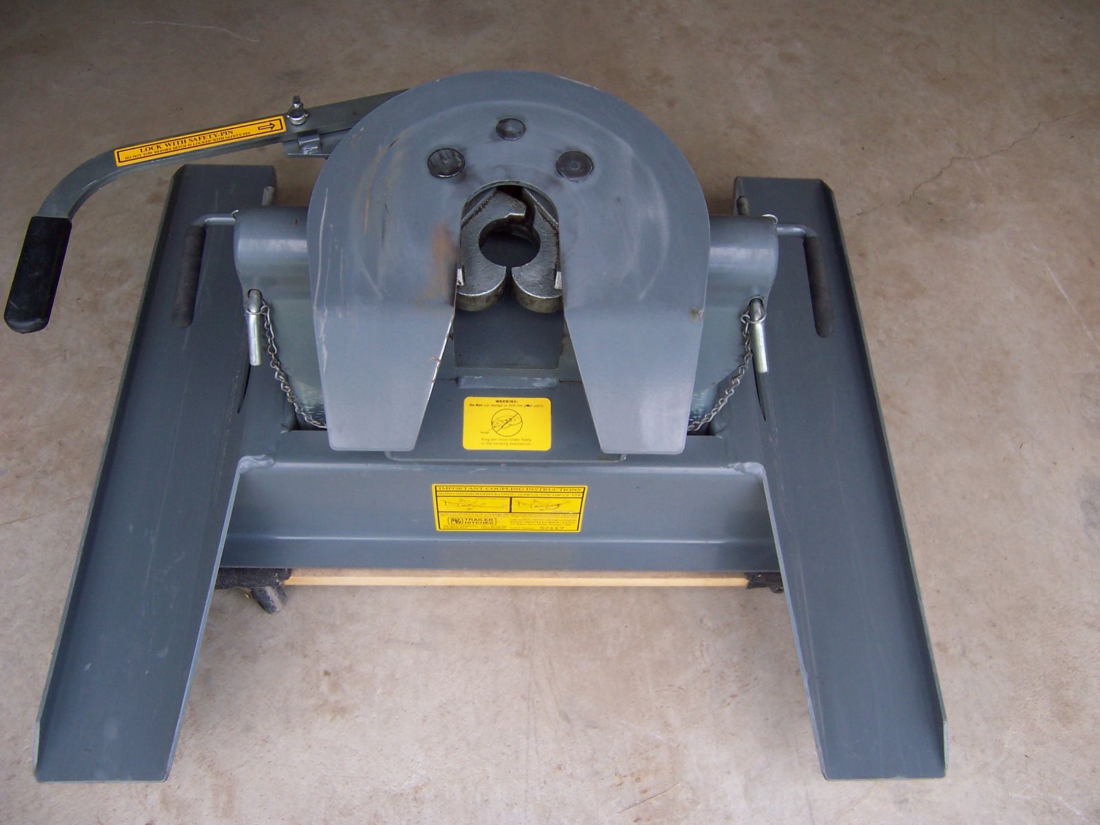 BW 5th Wheel Companion Hitch