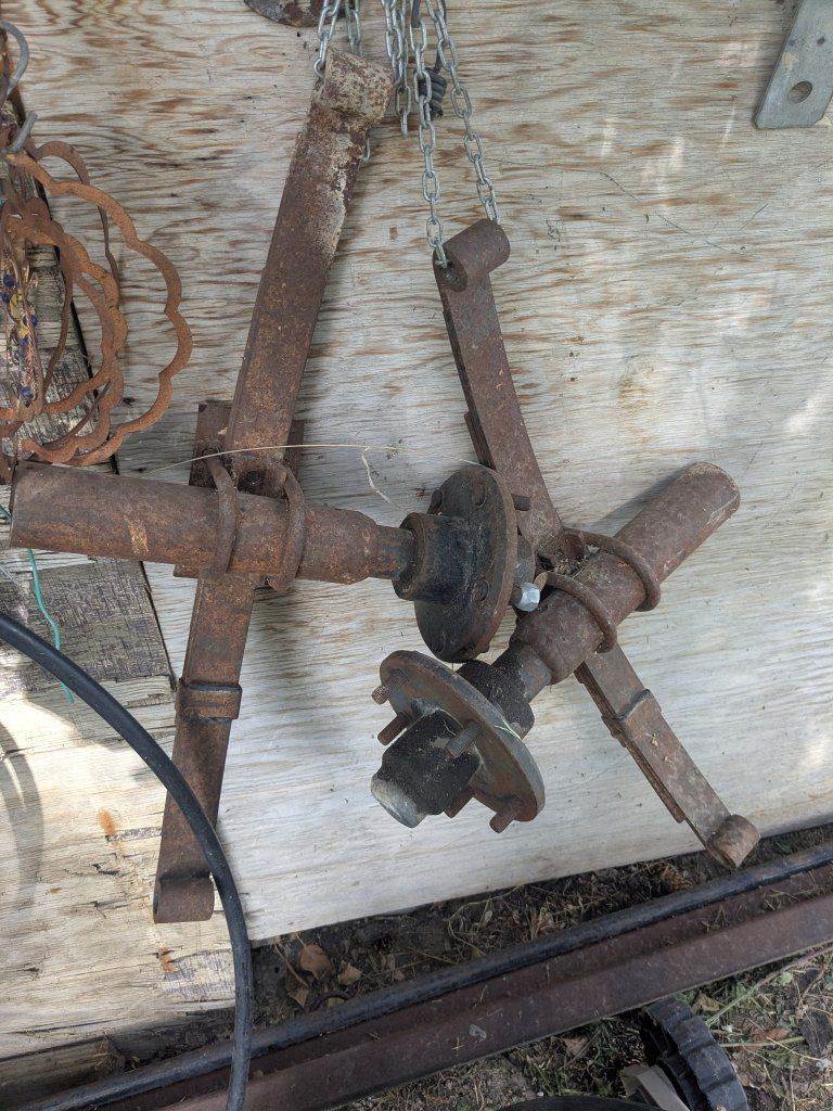 Axle, hubs, springs