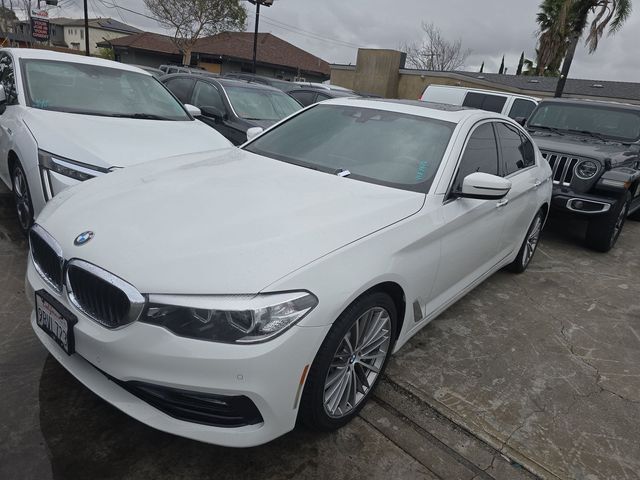 2018 BMW 5 Series 530i