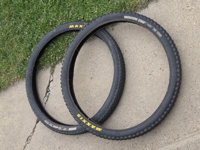 Maxxis Minion DHF 29 x 2.5WT EXO TR Mountain Bike Tires - Pair