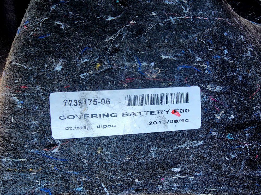 Main image 3