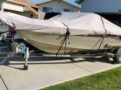 2002 Tracker Targa 18 Fishing Boat with Mercury 150 Engine, Kicker Motor & Trailer