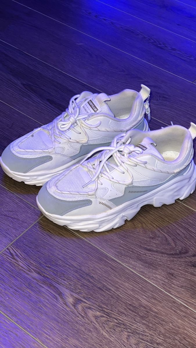 New Men’s Shoes White 9 1/2 Off Brand