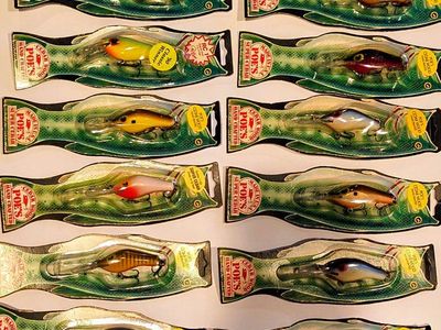 Poe's 2 1/8" Shallow Running Crankbait 4-10 Feet