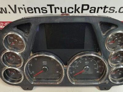 Peterbilt 579 Instrument Panel Cluster