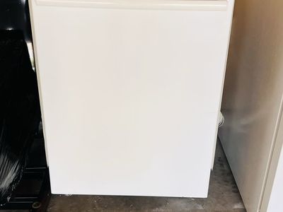 Bosch SilencePlus 50 dBA Dishwasher - Works Great - White
