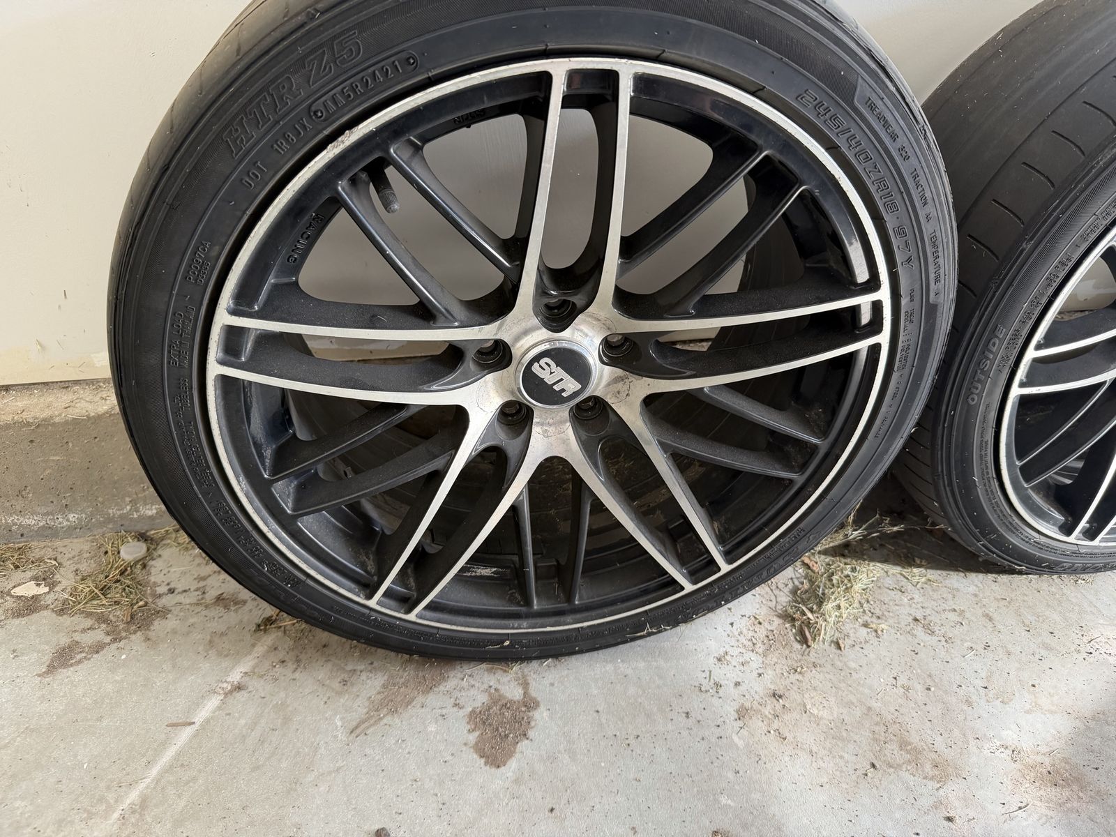 Used STR racing wheels