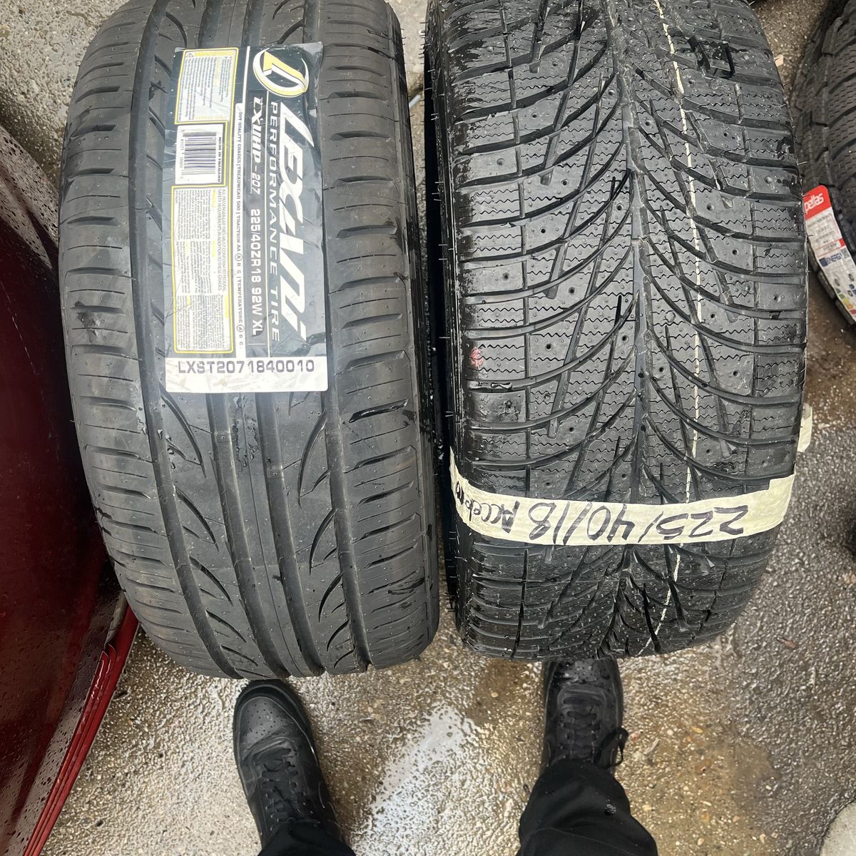 NEW 225/40/18 NEW PAIR OF TIRES