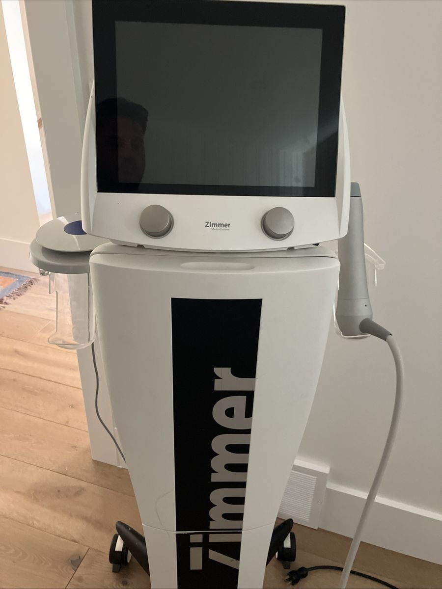 Zimmer Z Wave Q Quiet Radial Pulse Shockwave Therapy System with Accessories