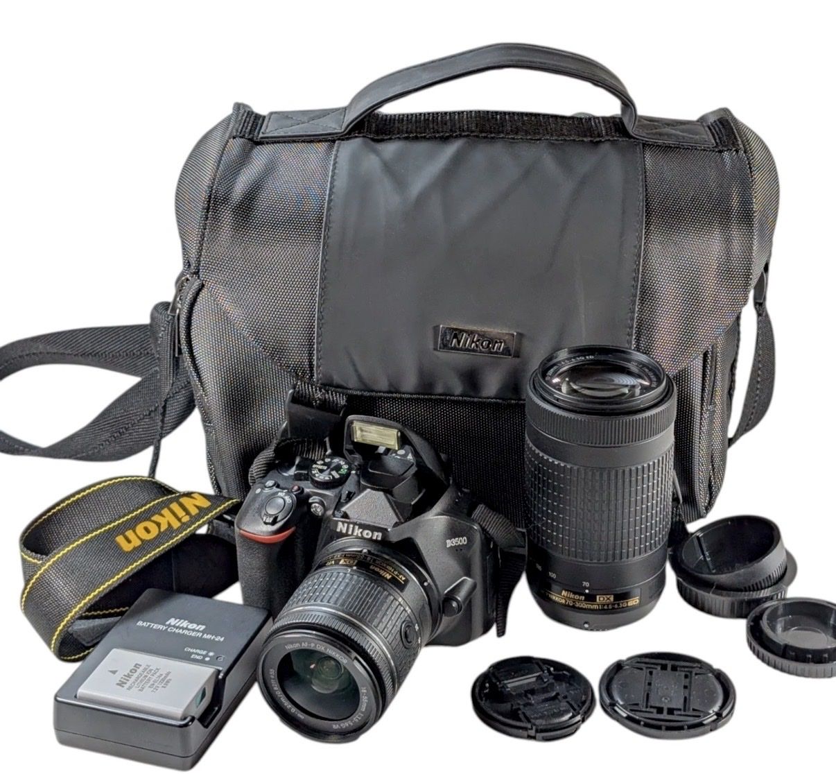 Nikon D3500 DSLR Camera Dual Lens Kit