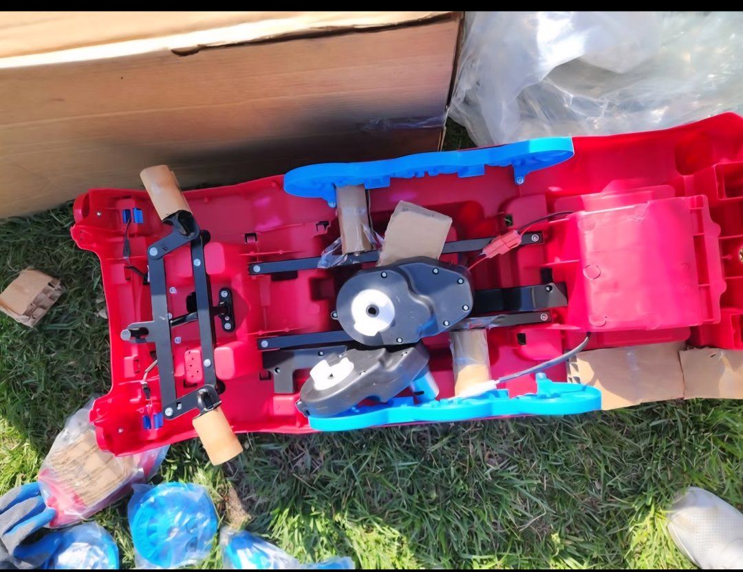 Main image 6